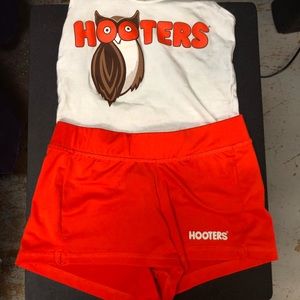 Hooters Girl Outfit!